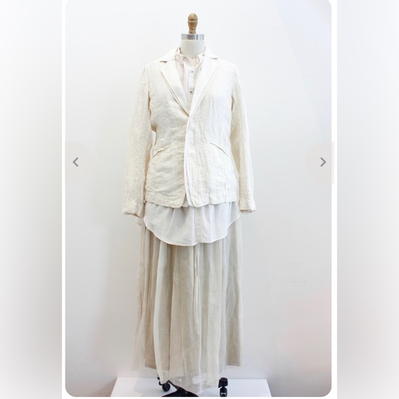 Elegant Cream Maxi Skirt - Picture 12 of 12